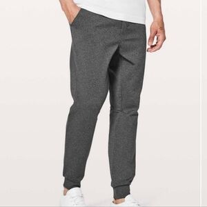 Lululemon Intent Jogger‎ Grey Size M
